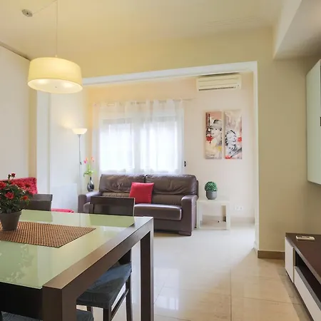 Aparteasy - Family Sant Antoni Barcellona