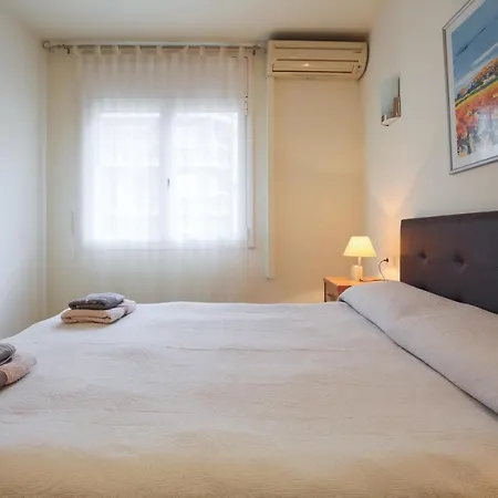 Aparteasy - Family Sant Antoni * Barcellona