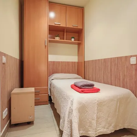 Aparteasy - Family Sant Antoni דירה