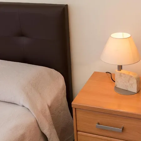 Aparteasy - Family Sant Antoni アパート バルセロナ